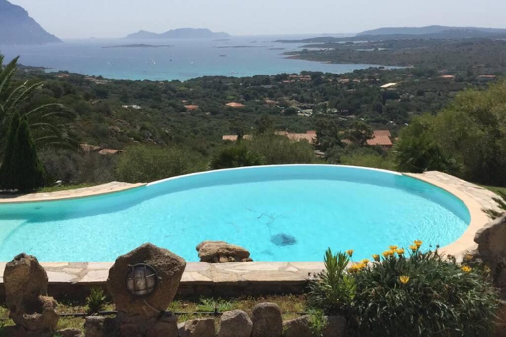 Villa And Pool Tavolara View Porto Istana Bagian luar foto